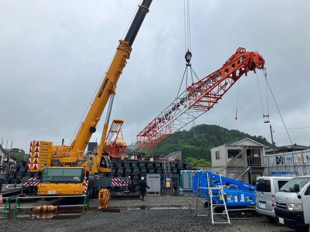 200tCC組立状況